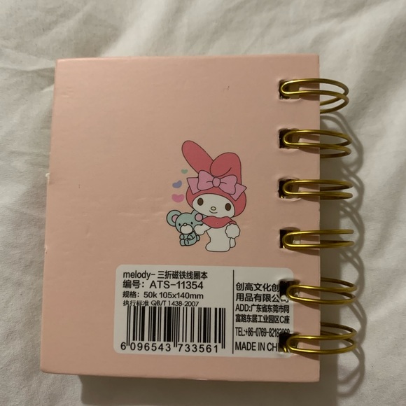 My Melody Mini Notebook with Magnet Closure - Picture 3 of 11